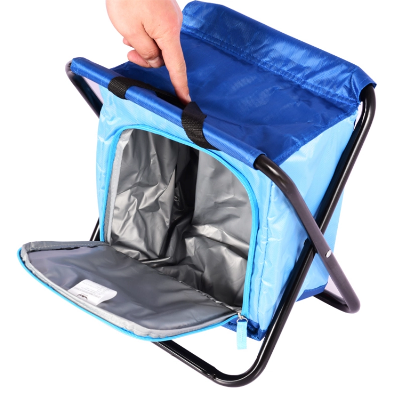 Individueller Hocker mit Kühltasche